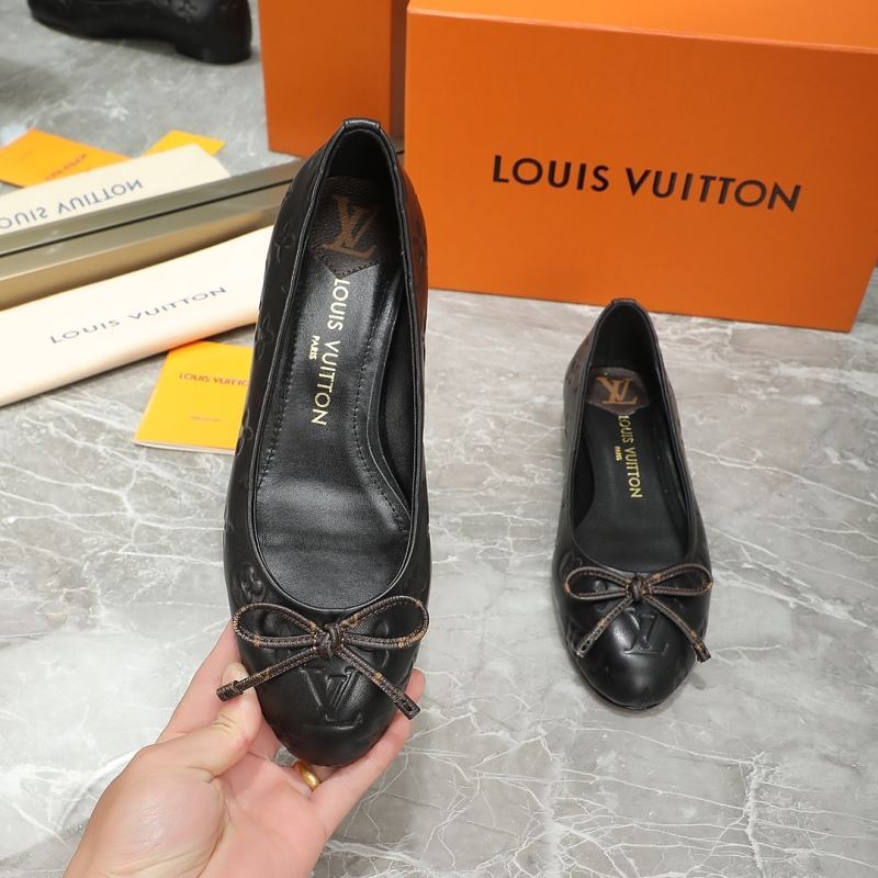 Louis Vuitton Flat Shoes